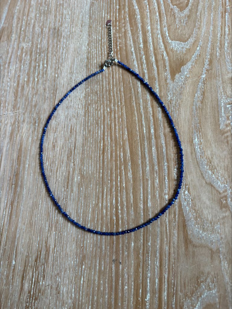Collares de Sodalita Natural de 2 mm